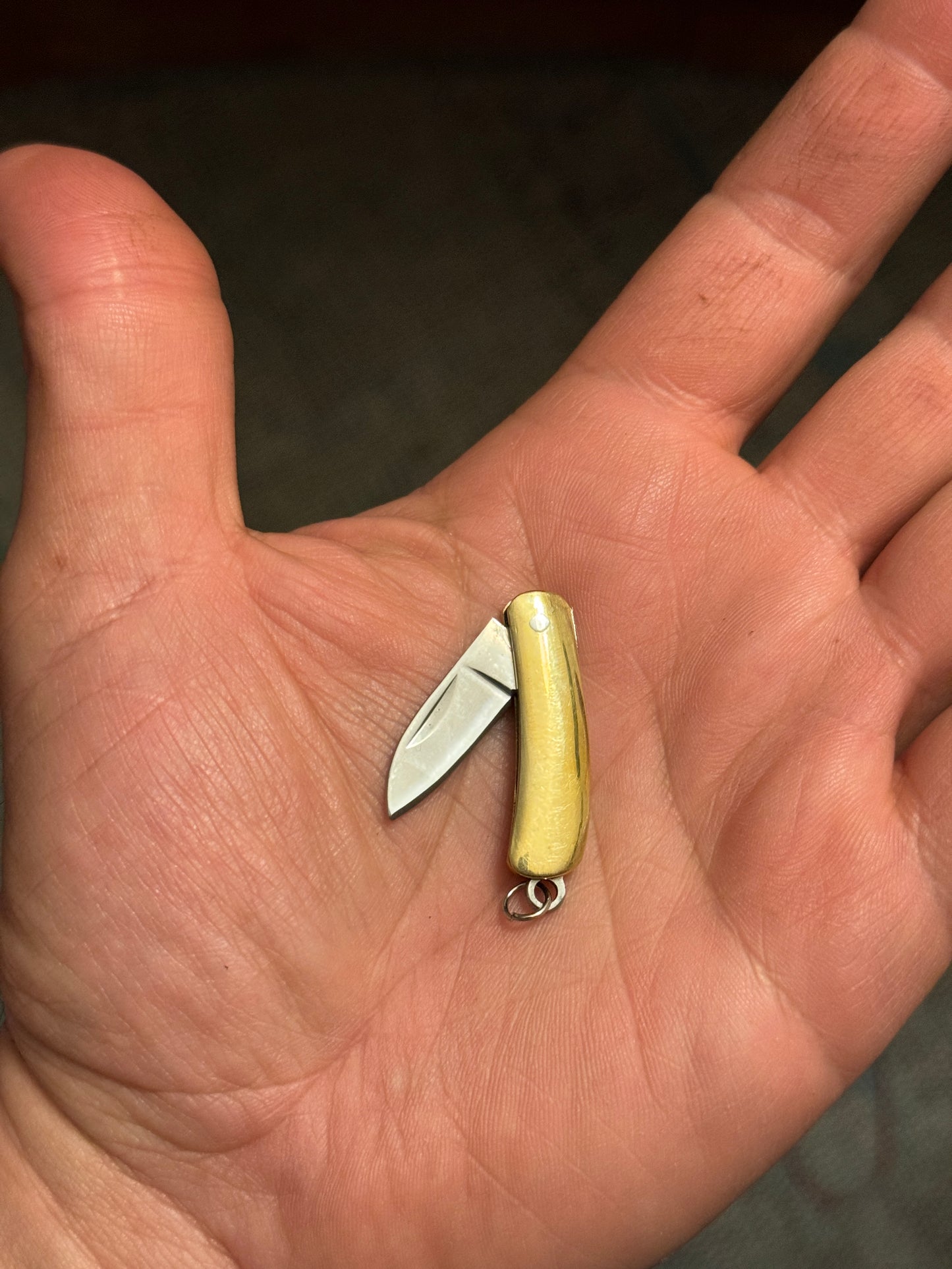 DEN Miniatures / Mini Folding Knife Necklace